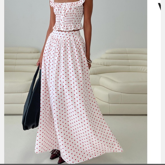 Princess Polly Dresses & Skirts - NWT Size 0 Valerio Maxi Skirt Princess Polly